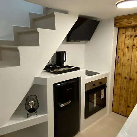 Babatseratsi Skyrian 2 Скирос