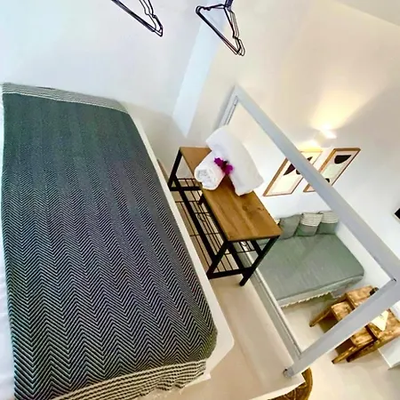 アパート Babatseratsi Skyrian 2 スキロス