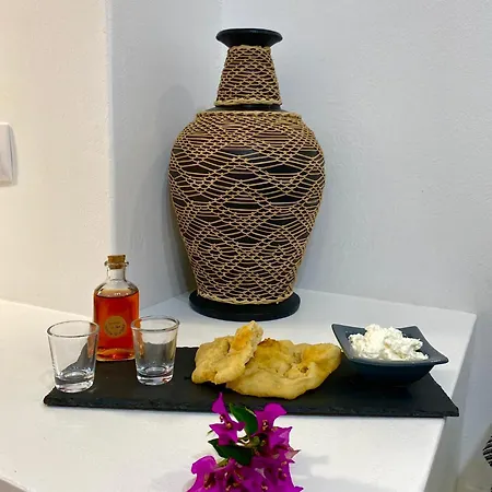 Babatseratsi Skyrian 2 Апартаменты