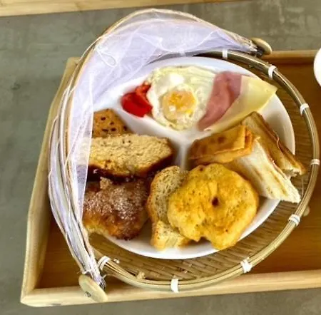 Babatseratsi Skyrian 2 *