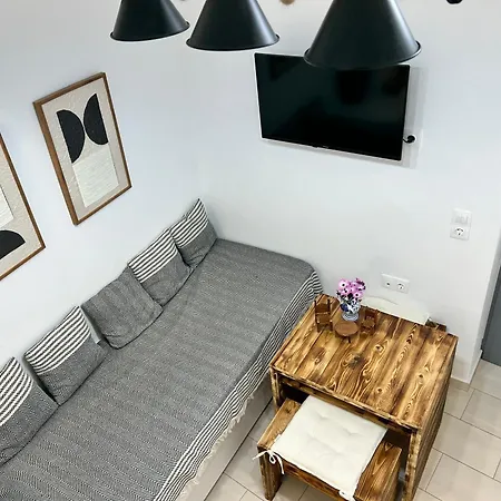 Babatseratsi Skyrian 2 Appartement Skyros