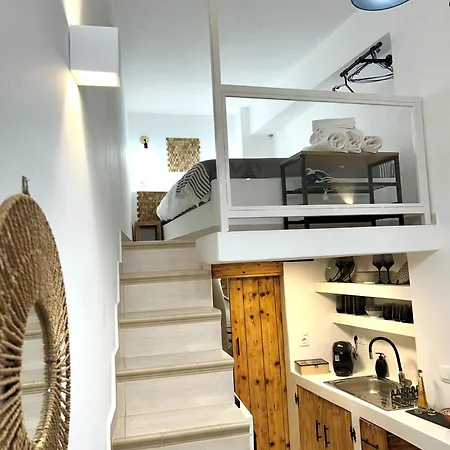 Apartment Babatseratsi Skyrian 2 Skyros
