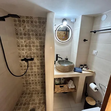 Babatseratsi Skyrian 2 *