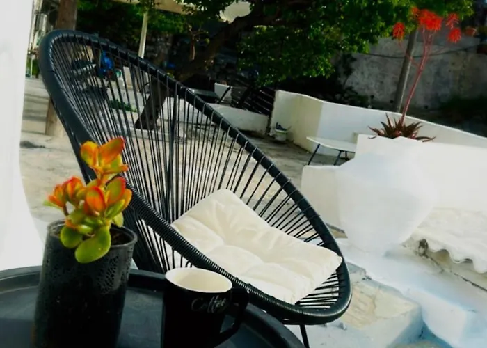 Babatseratsi Skyrian 2 Skyros