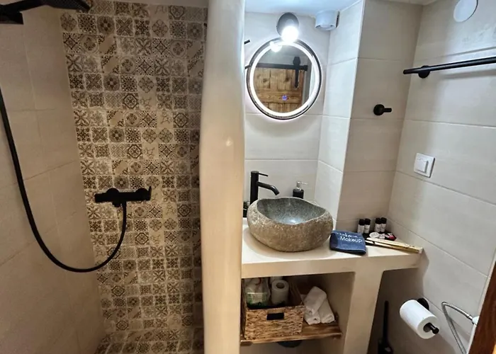 Babatseratsi Skyrian 2 *