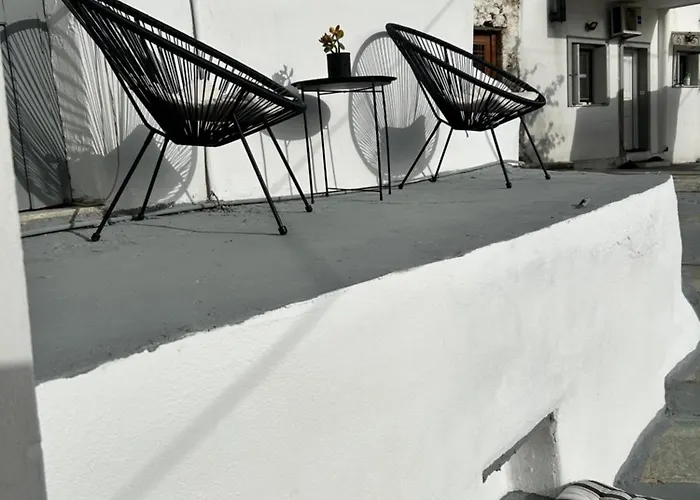 Babatseratsi Skyrian 2 Apartment